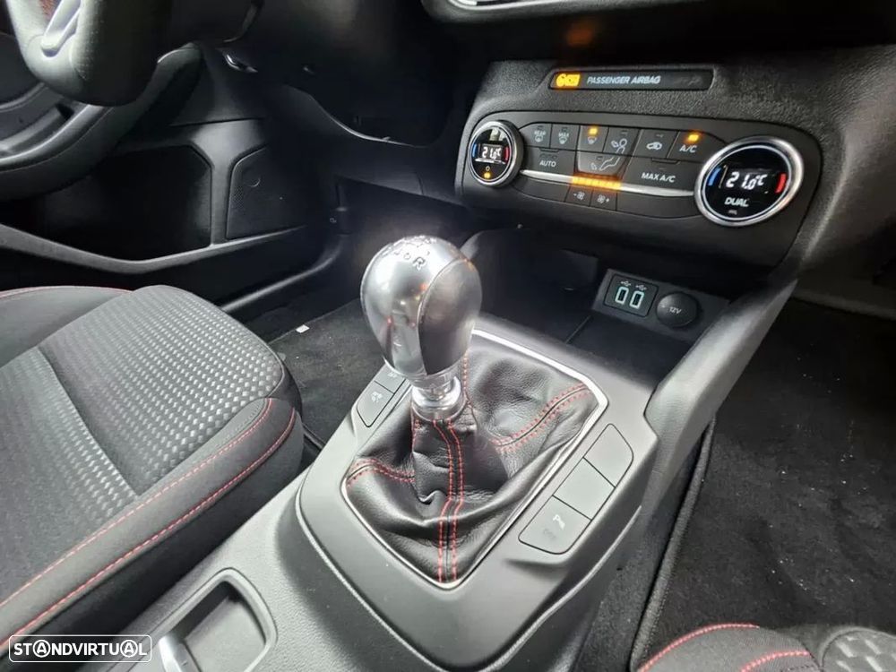 Ford Focus SW 1.0 EcoBoost MHEV ST-Line X - 8