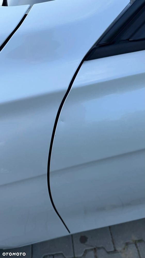 BMW Seria 3 320d - 28