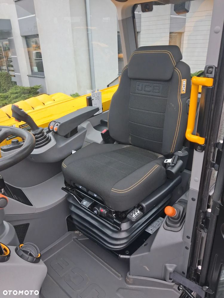 JCB 542 - 70 AGRI XTRA DUALTECH VT# DEMO # - 8