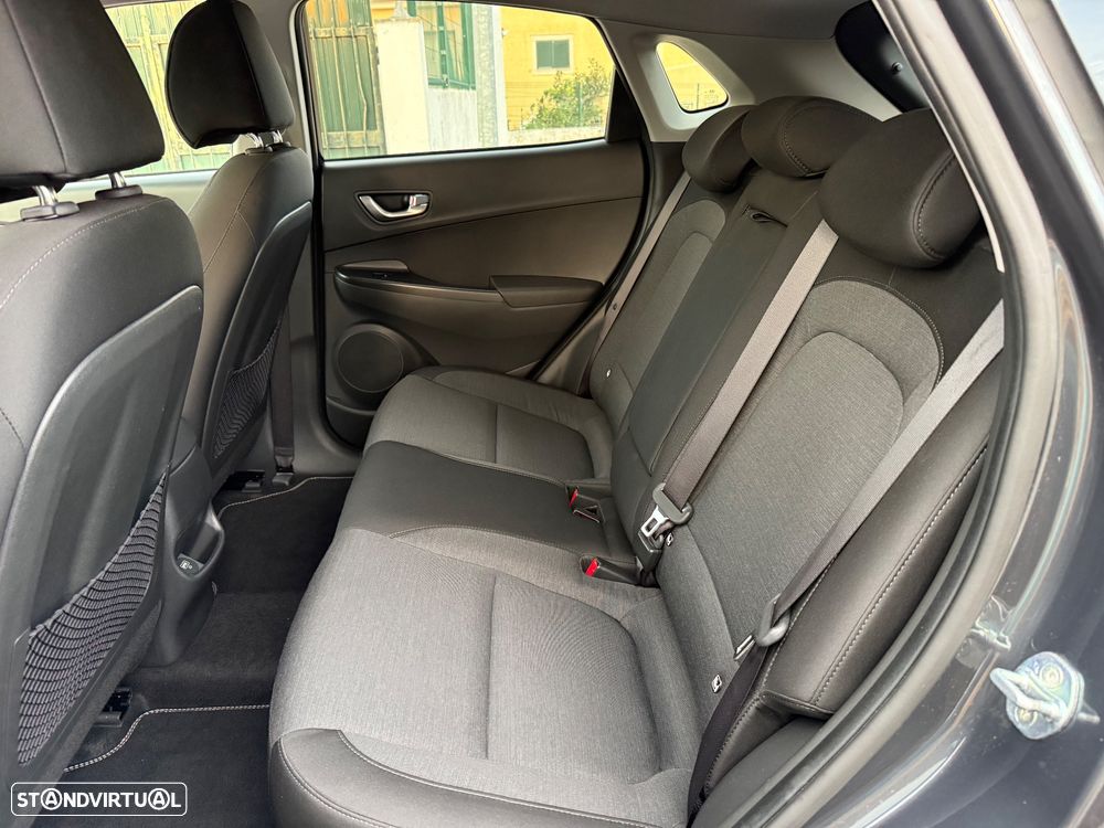Hyundai Kauai EV 39 kWh Premium - 17