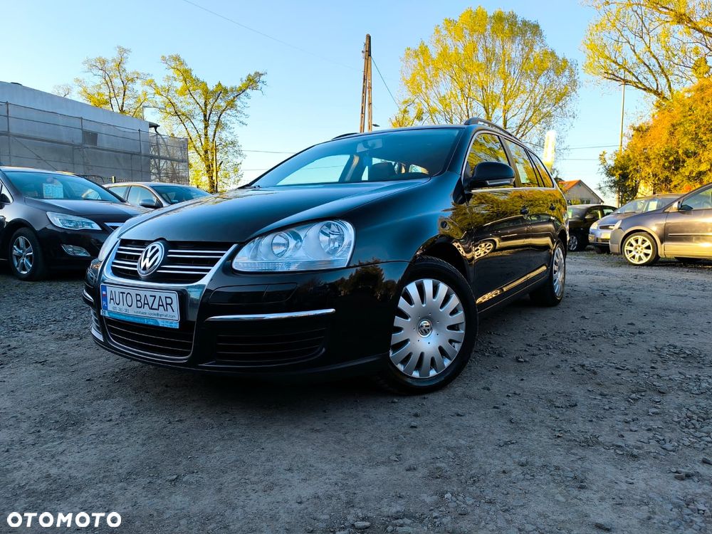 Volkswagen Golf - 3
