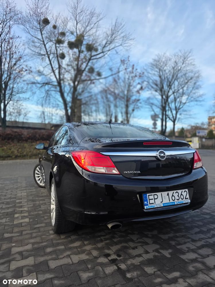 Opel Insignia 1.8 - 2