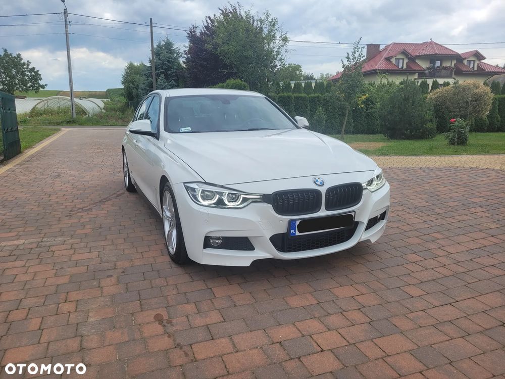 BMW Seria 3 330e iPerformance M Sport - 1