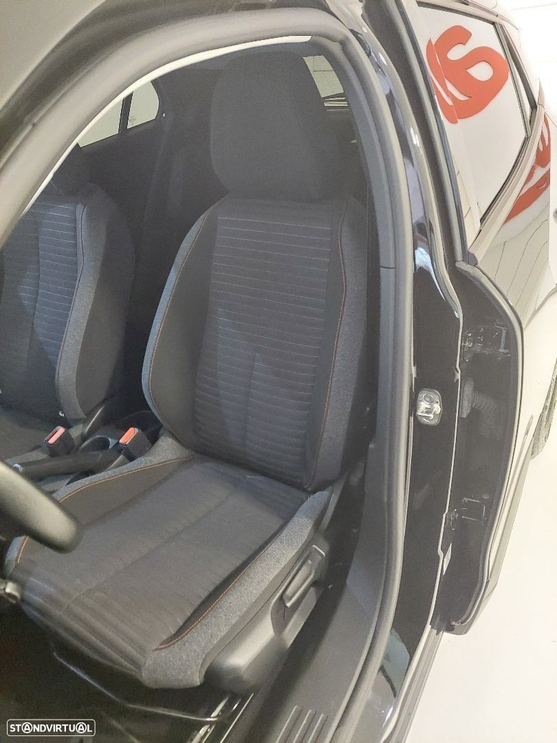 Peugeot 2008 PureTech 130 Active Pack - 21