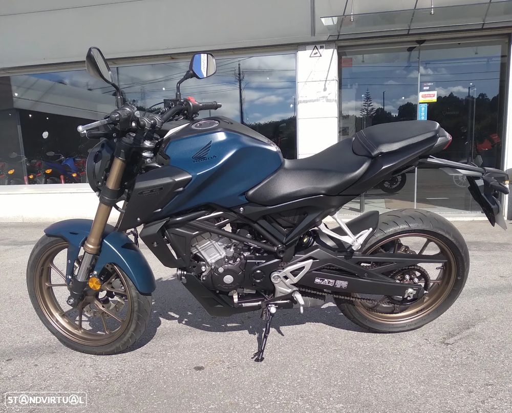 Honda CB CB 125 R - 12
