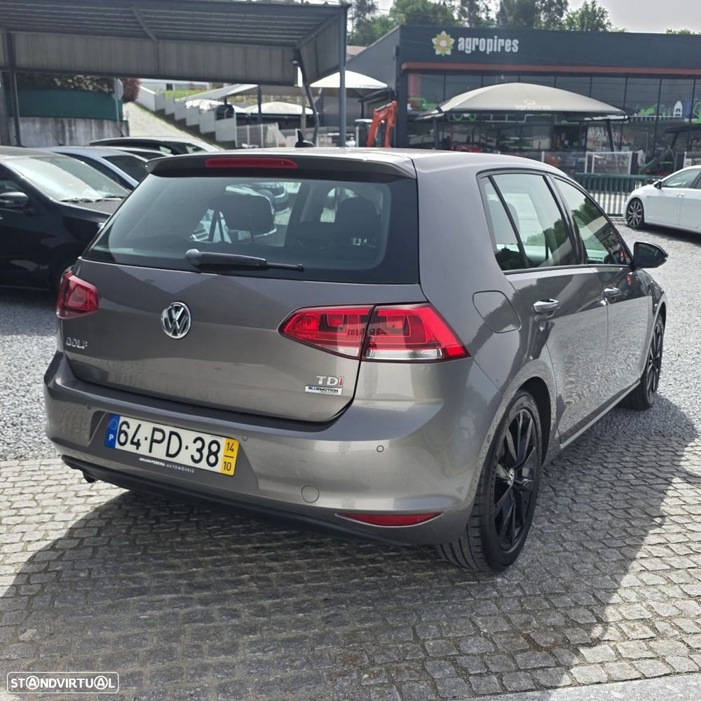 VW Golf 1.6 TDi Highline - 15