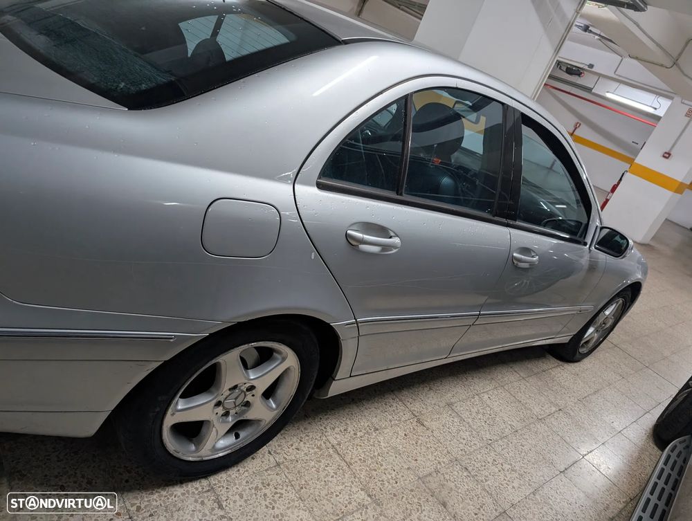 Mercedes-Benz C 220 - 4