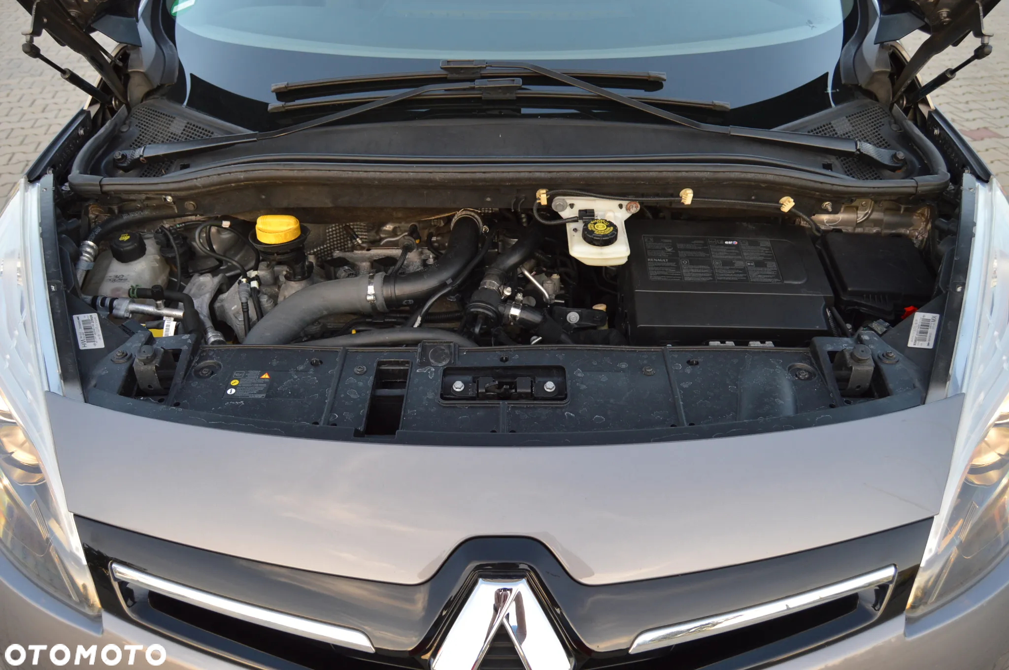 Renault Scenic 1.2 TCe Energy Limited EU6 - 8