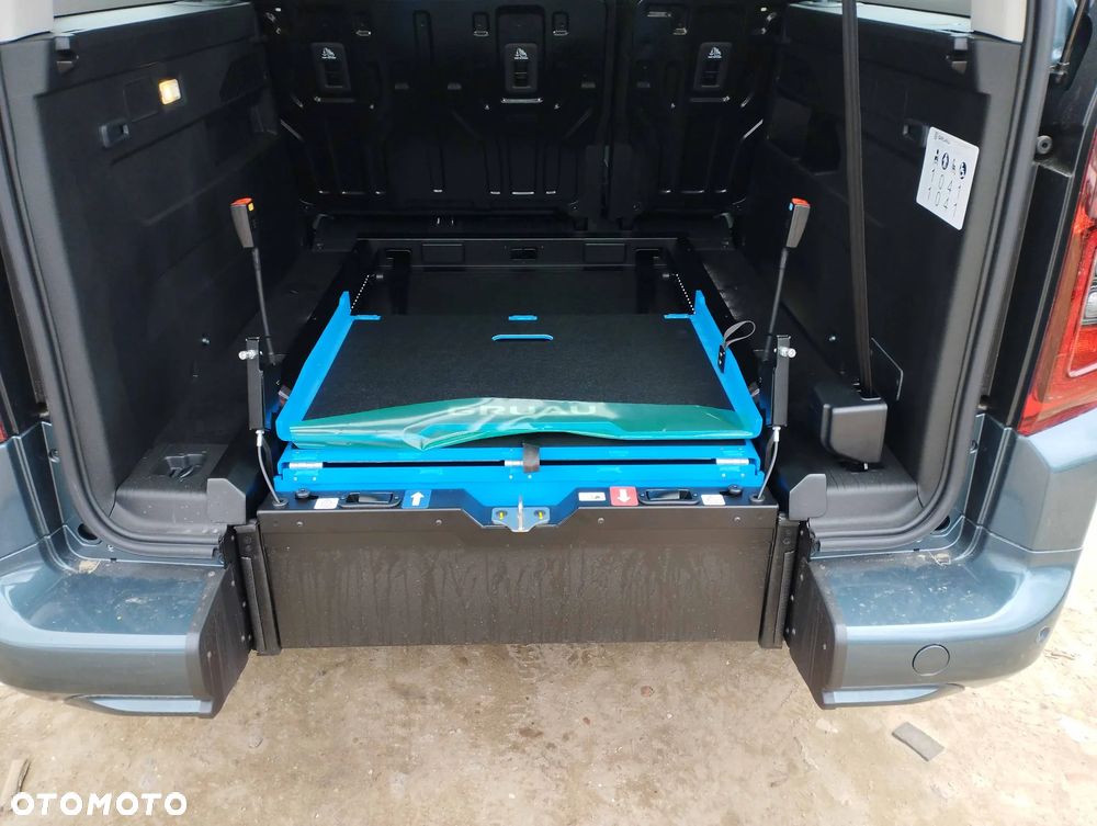 Toyota Proace City Verso Long 1.5 D-4D Business - 11