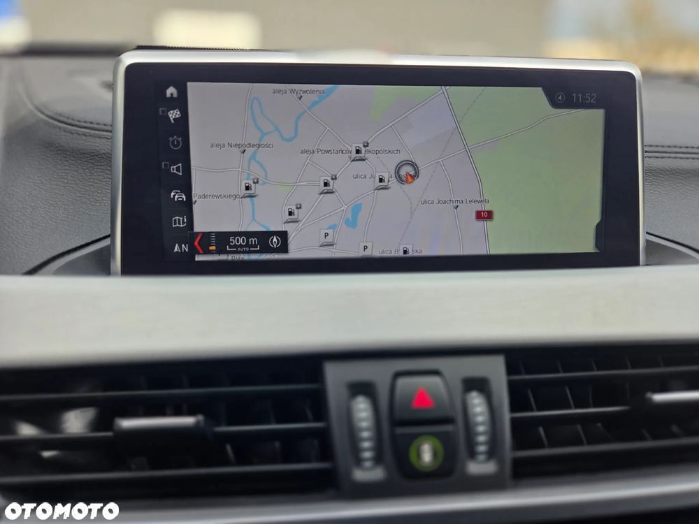 BMW X1 - 17