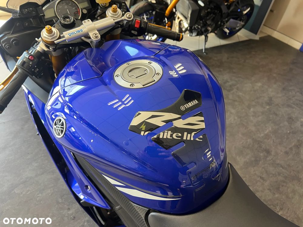 Yamaha R6 - 19