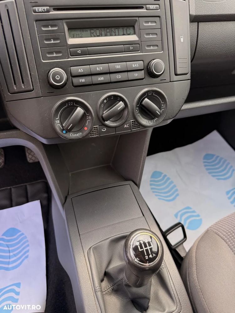 Volkswagen Polo 1.2 Attractive - 19