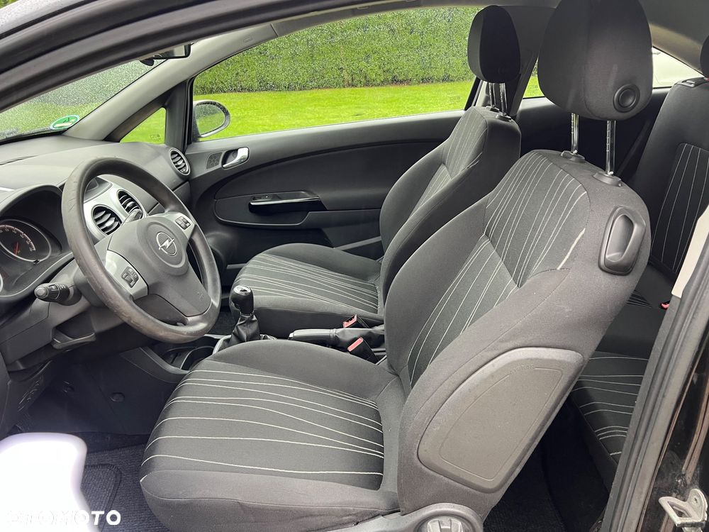 Opel Corsa 1.4 16V Enjoy - 7