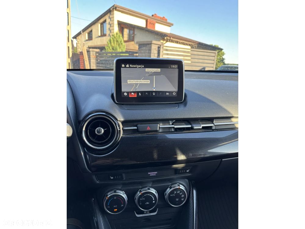 Mazda 2 SKYACTIV-G 90 Nakama - 7