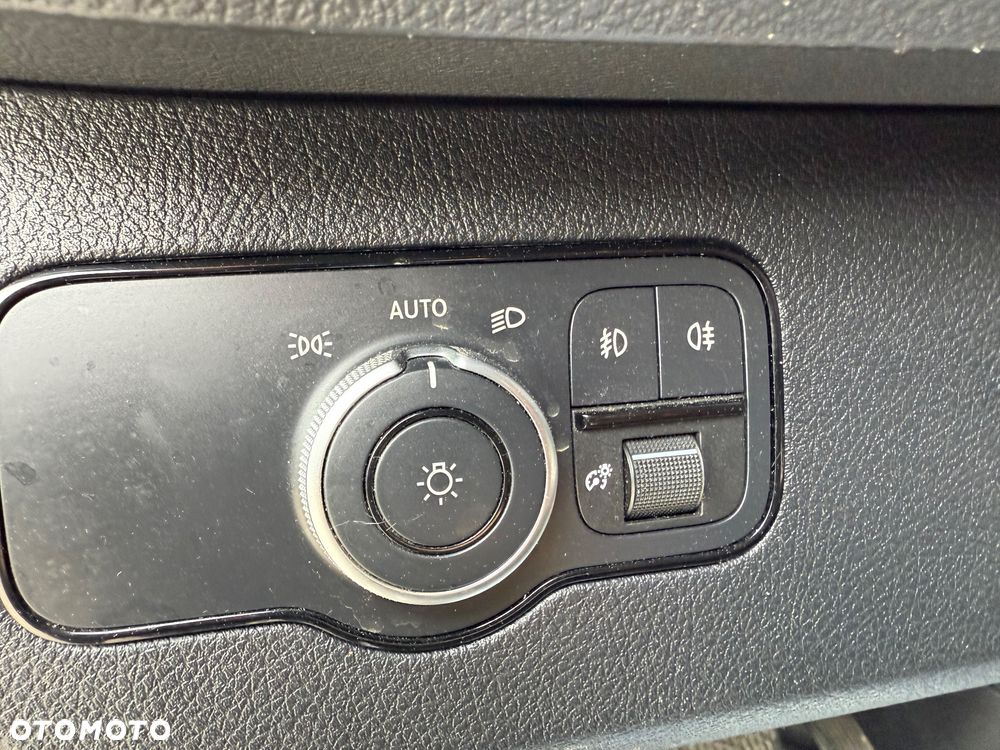 Mercedes-Benz Sprinter 319 Maxi 9G-Tronic - 16