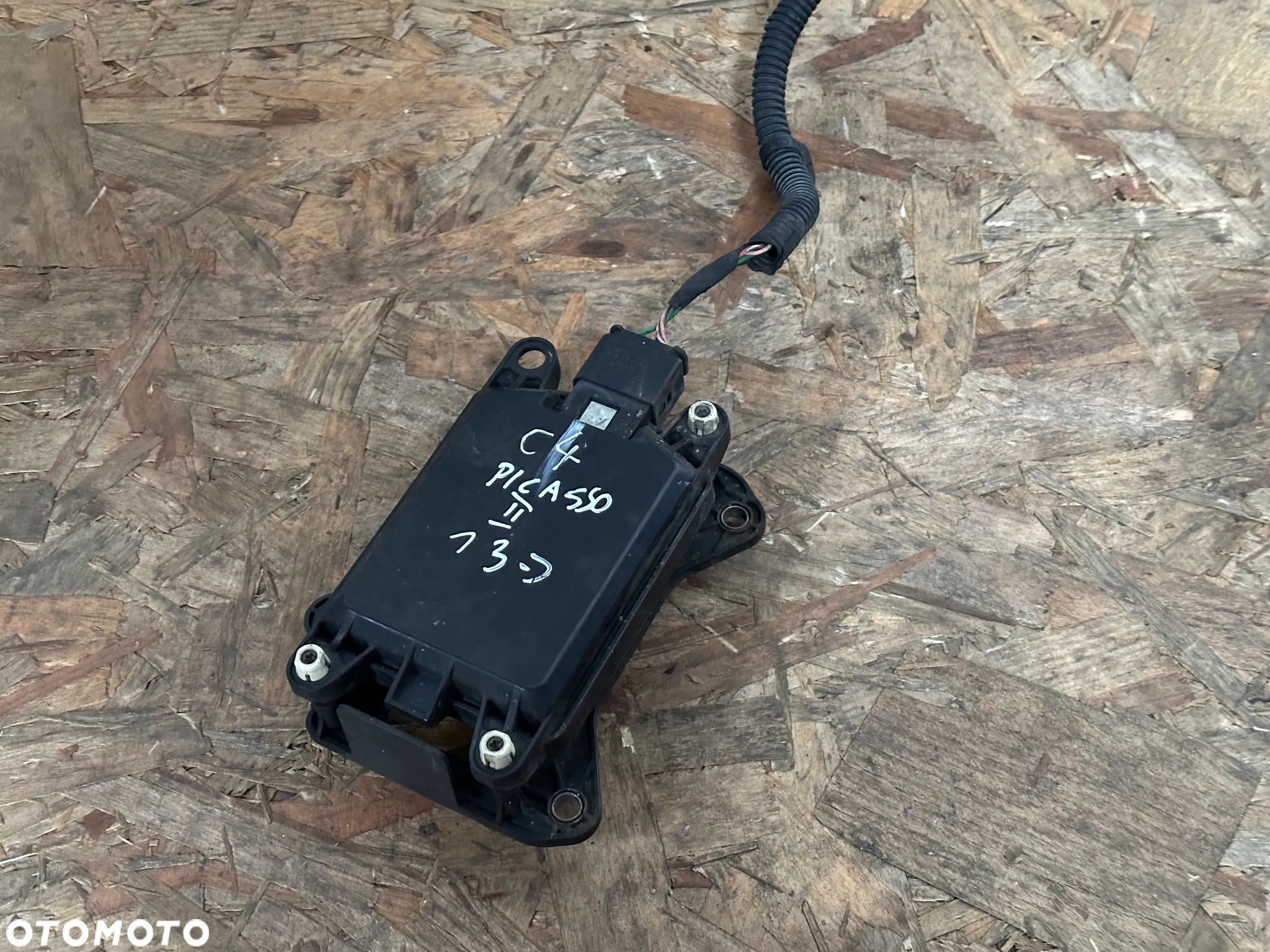 RADAR DISTRONIC CITROEN C4 PICASSO II 13-  9810093180 - 1