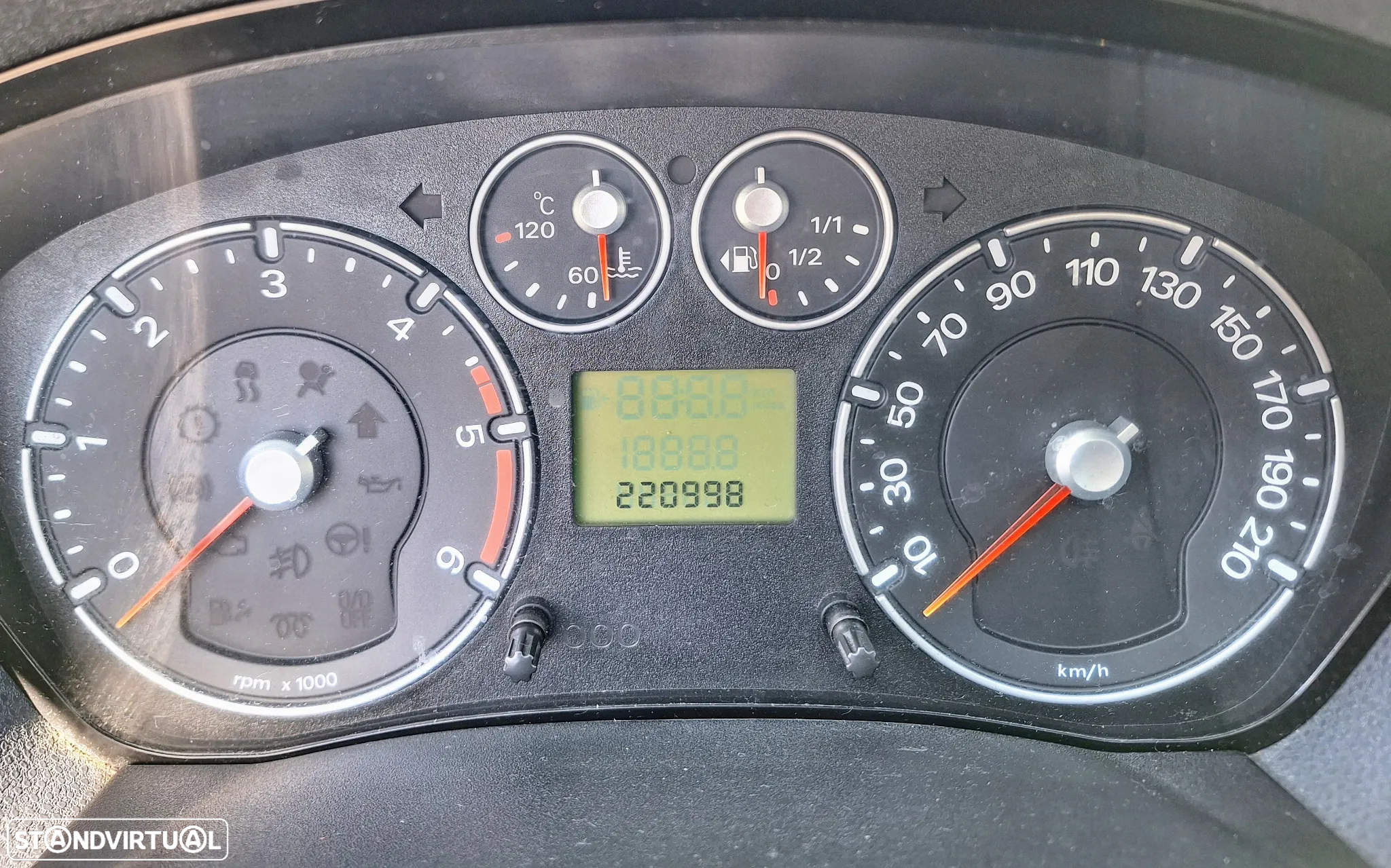 Ford Fiesta - 9