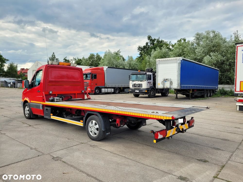 Volkswagen 2011 CRAFTER POMOC DROGOWA - 17