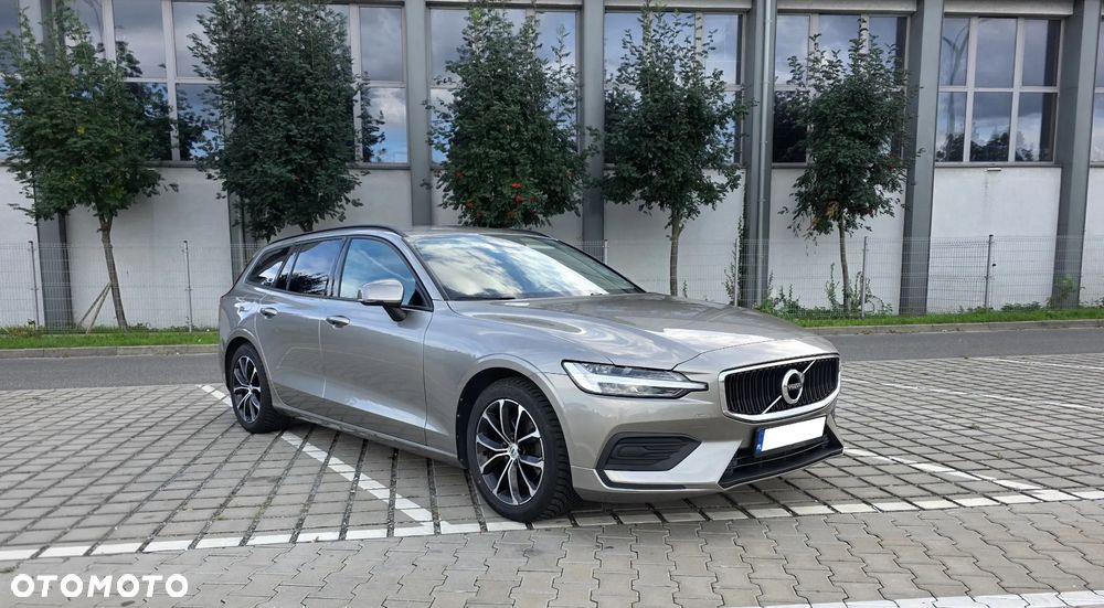 Volvo V60 D4 SCR Momentum - 18