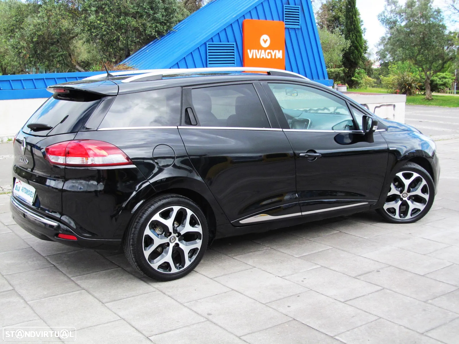 Renault Clio Sport Tourer (Energy) dCi 90 Start & Stop INTENS - 2