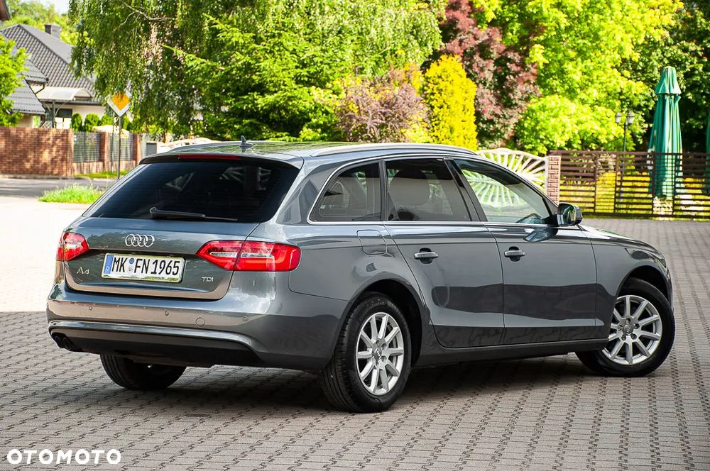 Audi A4 Avant 2.0 TDI DPF Ambition - 13