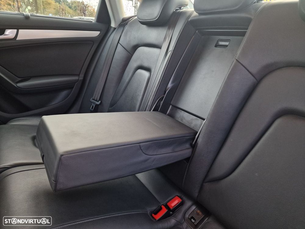 Audi A4 2.0 TDI multitronic Business Line S-line - 16