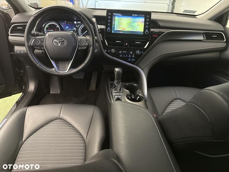 Toyota Camry 2.5 Hybrid Prestige CVT - 23