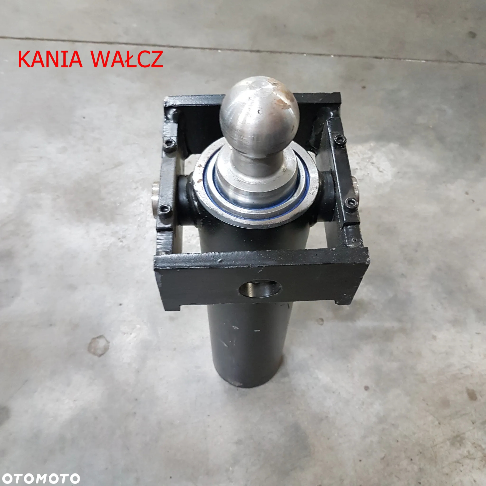Siłownik wywrotu Cylinder przyczepy D-47 - 4