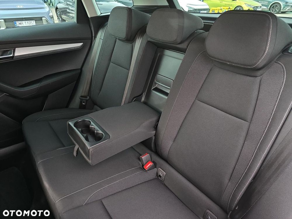 Skoda Karoq 2.0 TDI SCR 4x2 Ambition DSG - 11