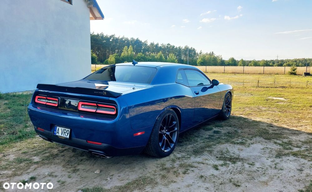 Dodge Challenger 6.4 Scat Pack - 5