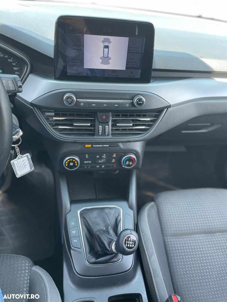 Ford Focus 1.0 EcoBoost Trend - 12