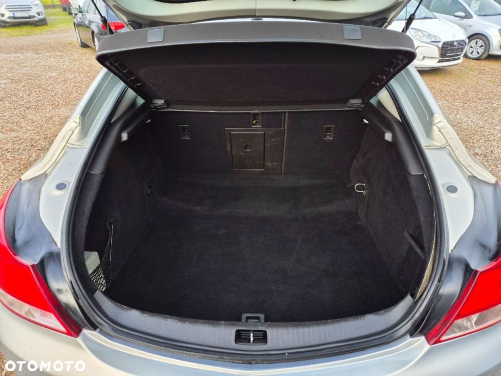 Opel Insignia 2.0 CDTI Cosmo - 19