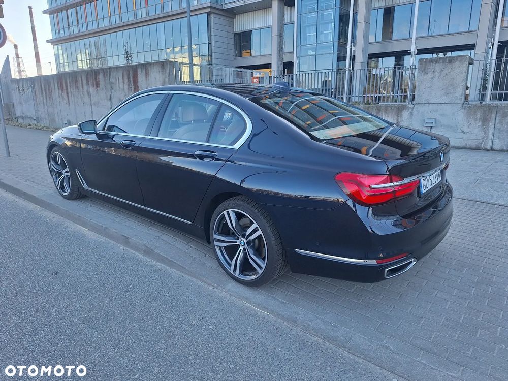 BMW Seria 7 - 4