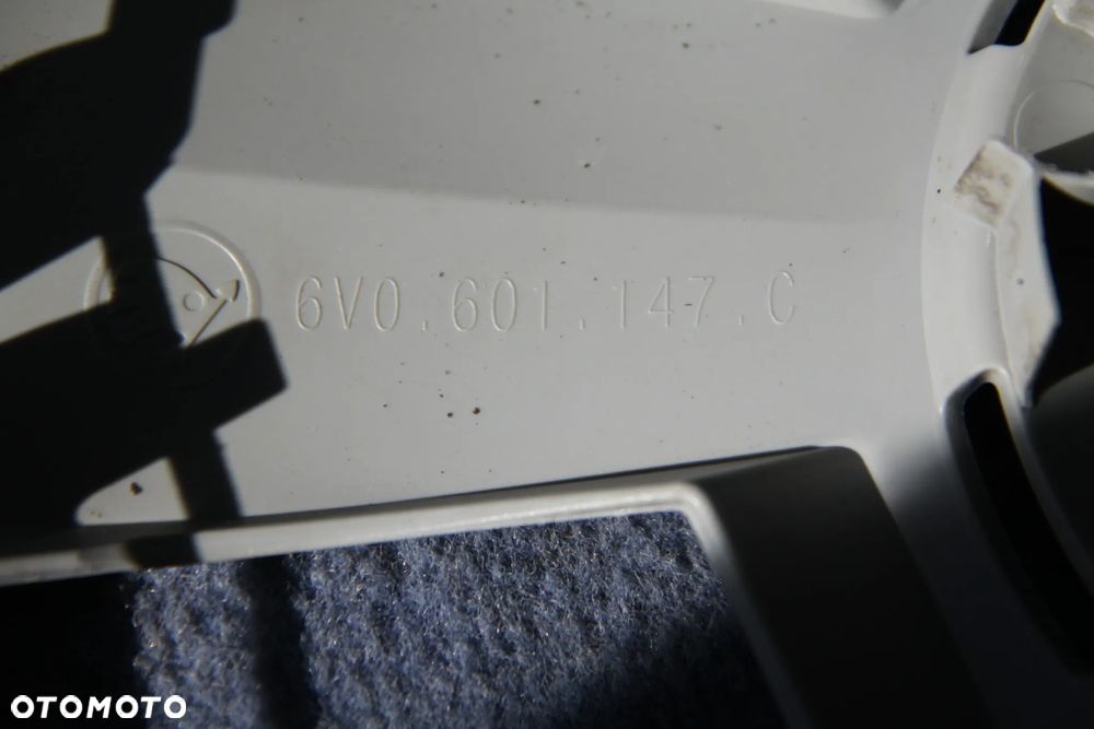 Kołpaki  Oryginalne  Skoda 15" 6V0601147C - 10