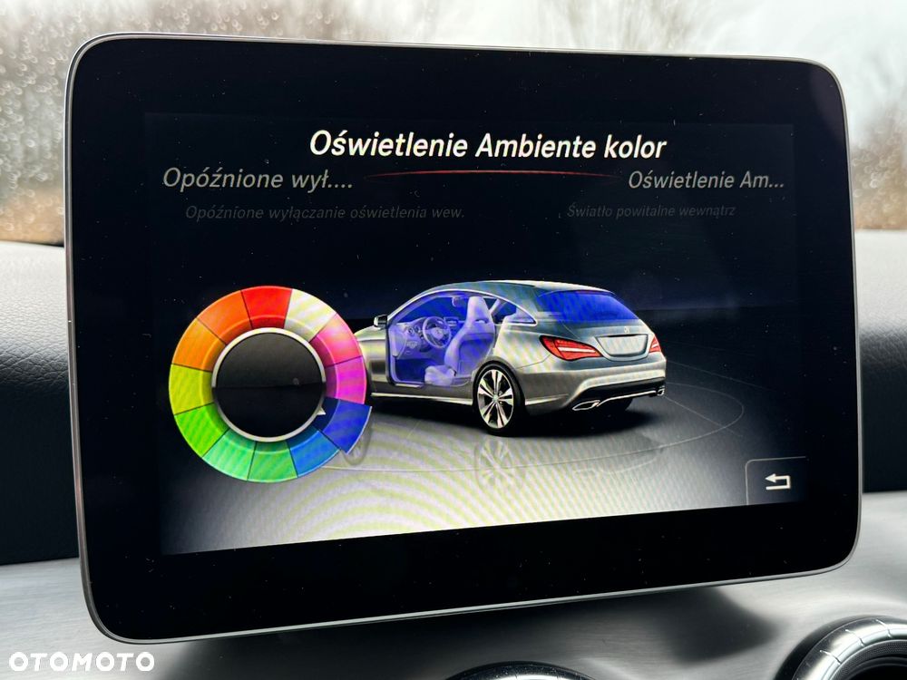 Mercedes-Benz CLA 180 AMG Line - 32