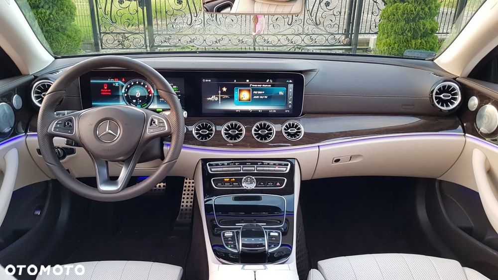 Mercedes-Benz Klasa E 350 9G-TRONIC - 8