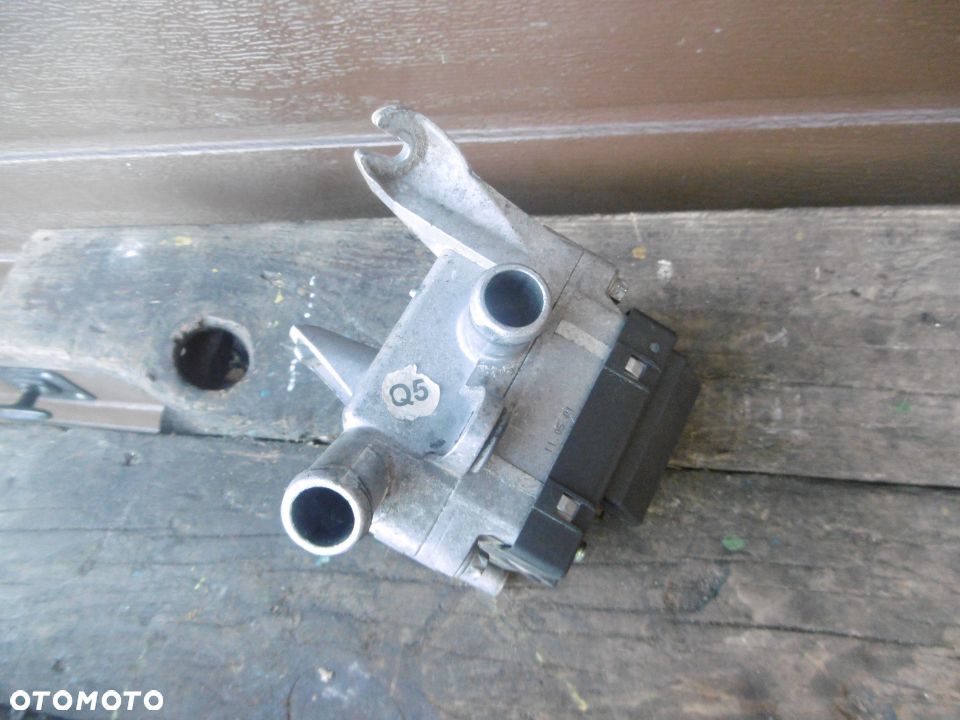 Podgrzewacz wody MERCEDES W210 E-KLASA A6111500904 - 3