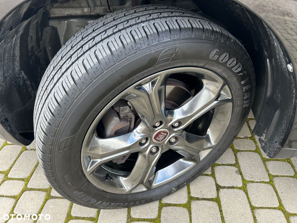 Fiat Freemont 2.0 Multijet 16V DPF Automatik Allrad Cross - 19