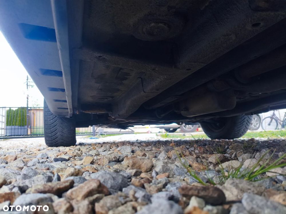Fiat Sedici 1.9 Multijet DPF 4x4 Dynamic - 24