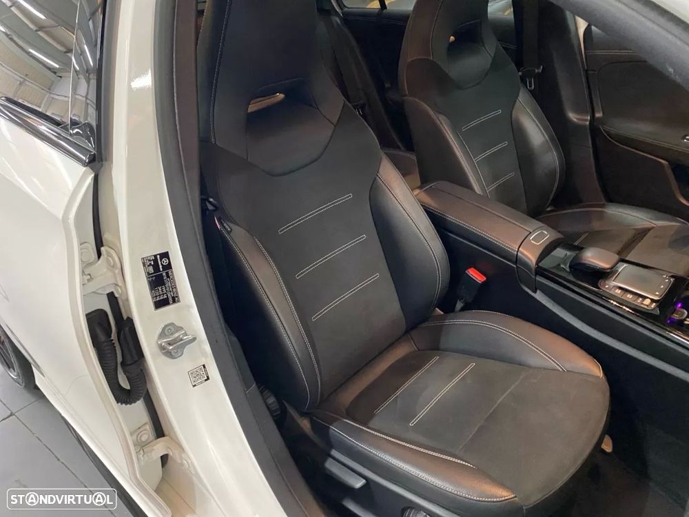 Mercedes-Benz A 180 d AMG Line Aut. - 19