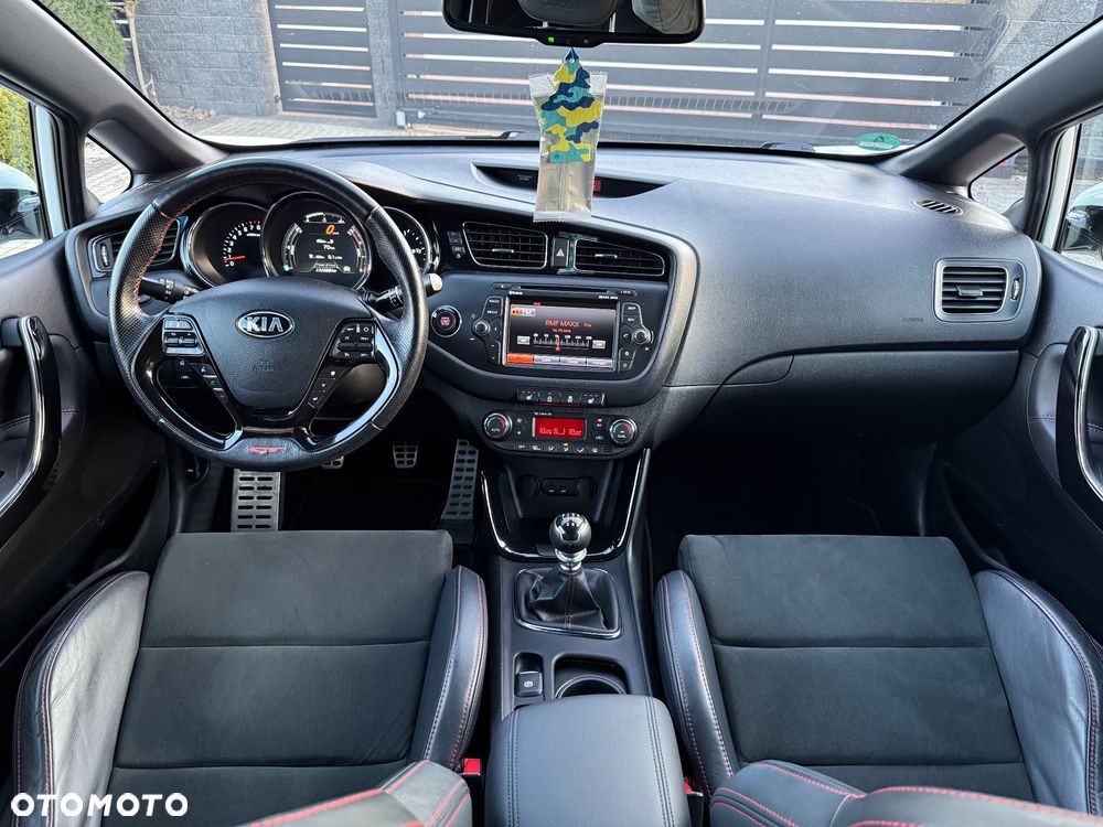 Kia ProCeed 1.6 T-GDI GT-Track - 28