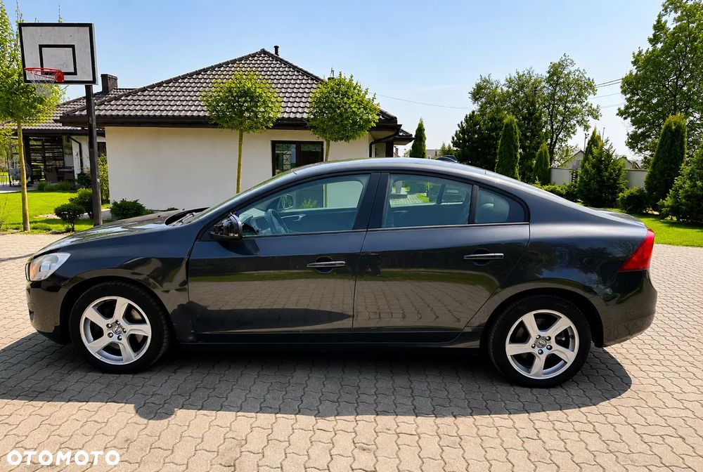 Volvo S60 - 8