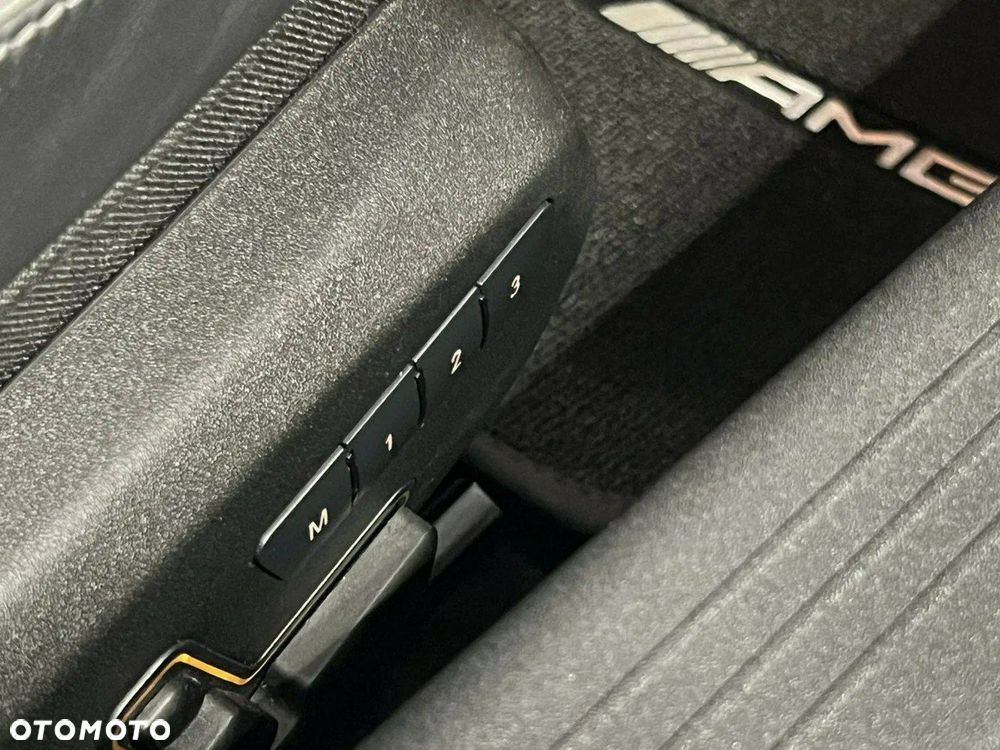 Mercedes-Benz AMG GT - 8