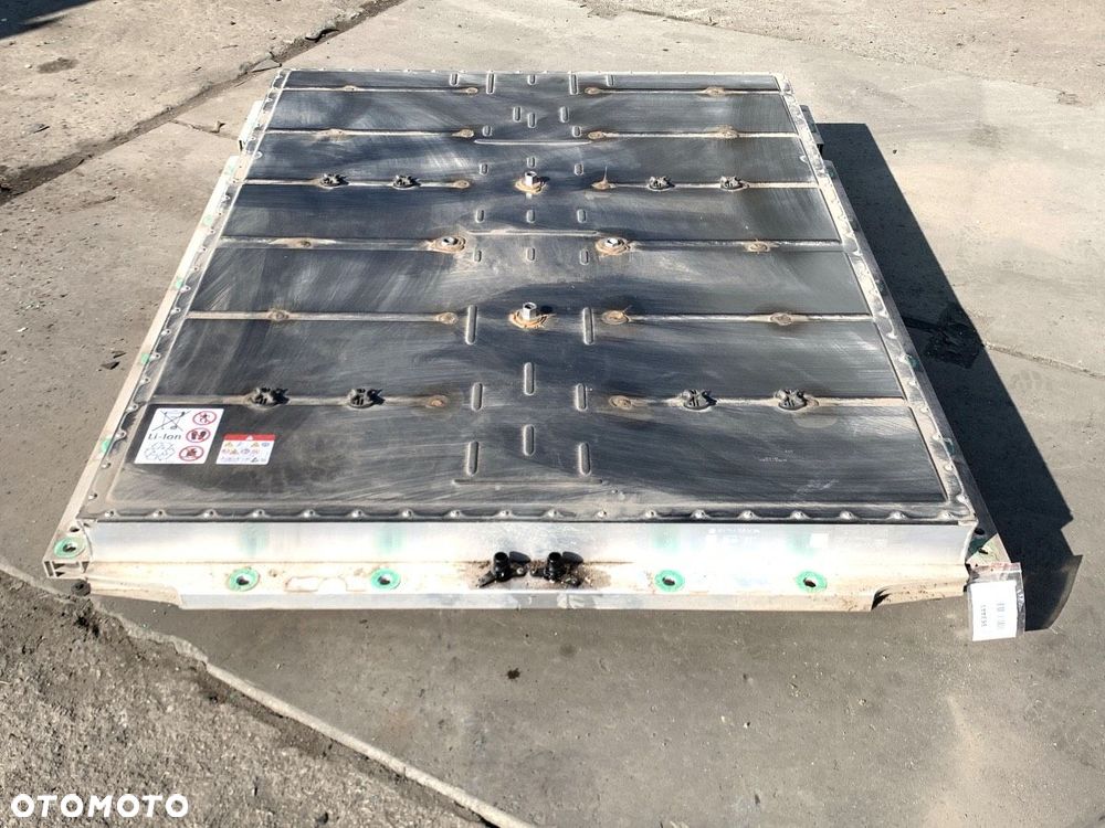 BATERIA HYBRYDA  AUDI Q4 Sportback (F4N) 2021 - 2022 40 e-tron 150 kW [204 KM] elektryczny 2021 - - 3