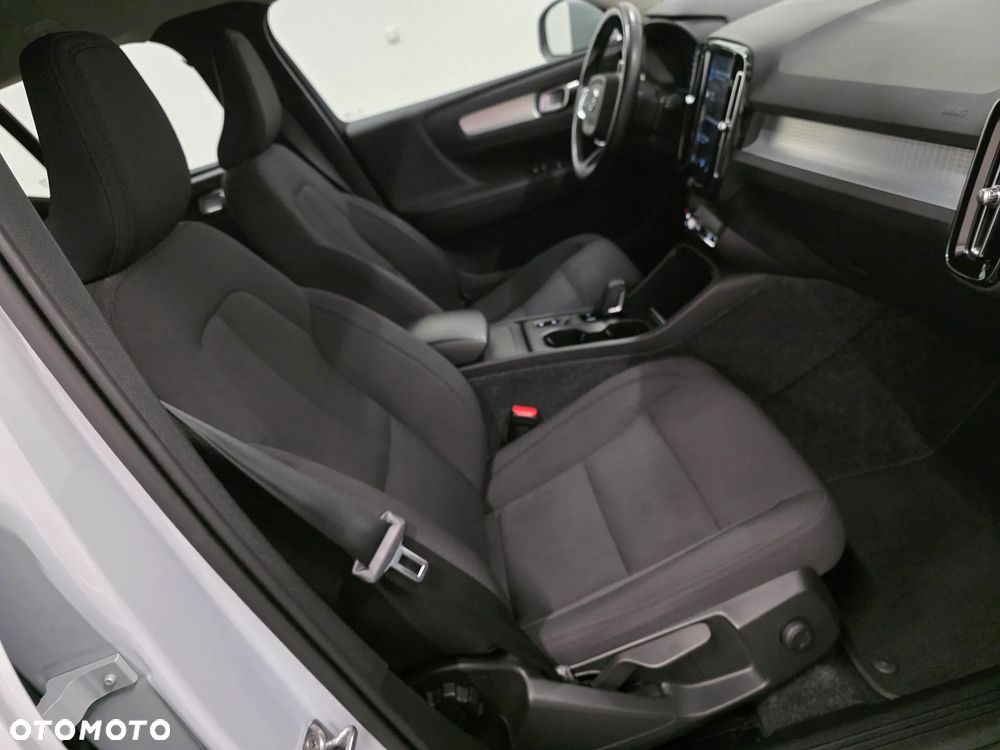 Volvo XC 40 D3 SCR R-Design - 17