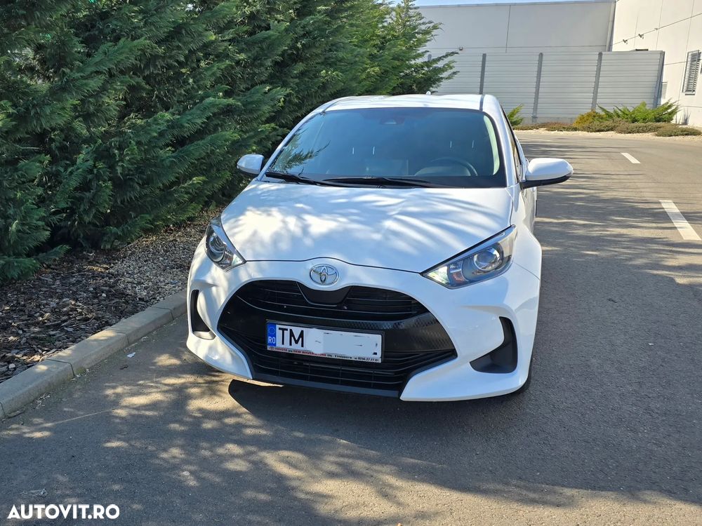 Toyota Yaris 1.5 L Dynamic - 3
