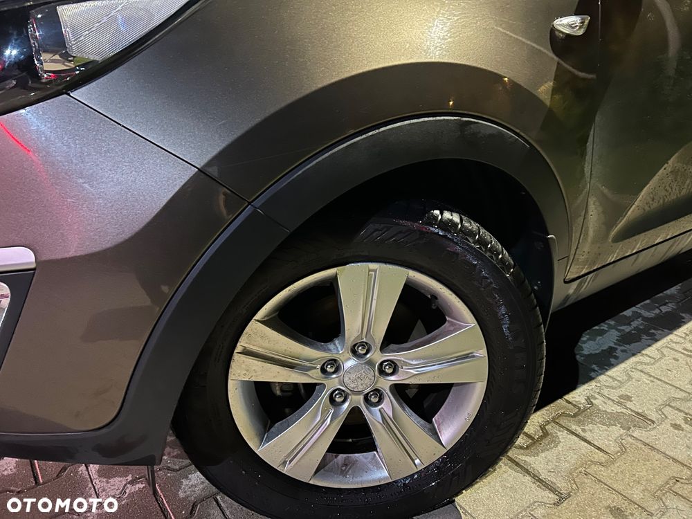 Kia Sportage - 4