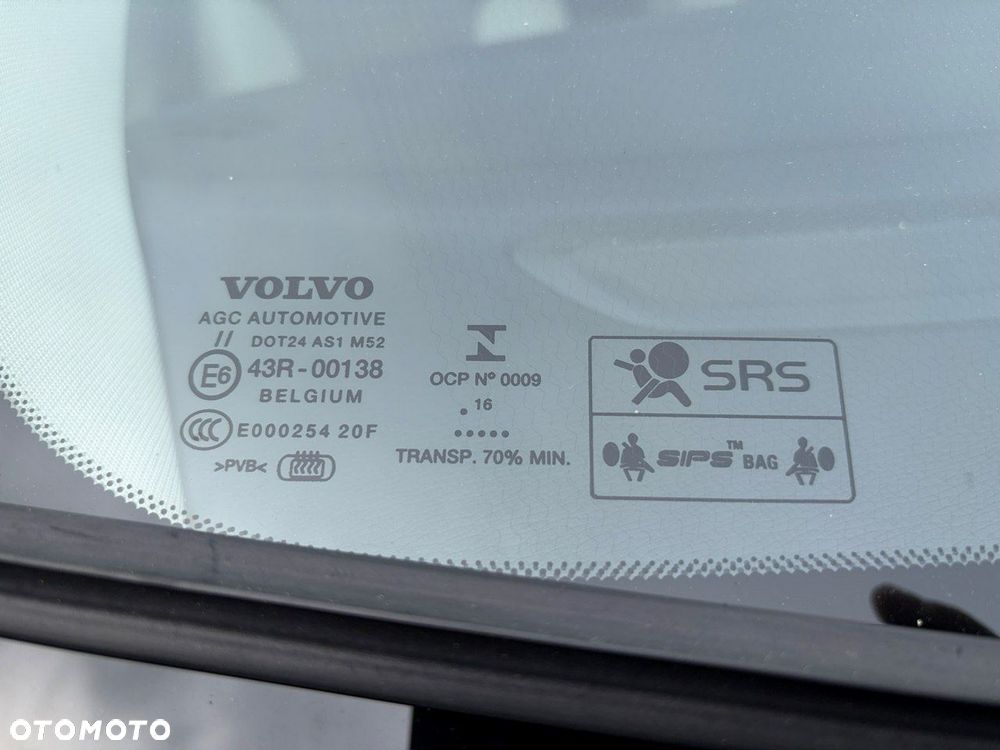 Volvo V40 D2 Momentum - 34