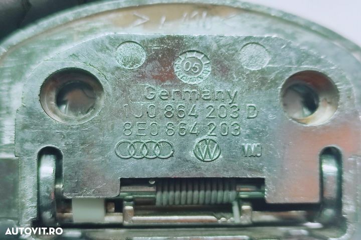 Clema plasa portbagaj 1J0864203D Skoda Superb 2 seria - 2