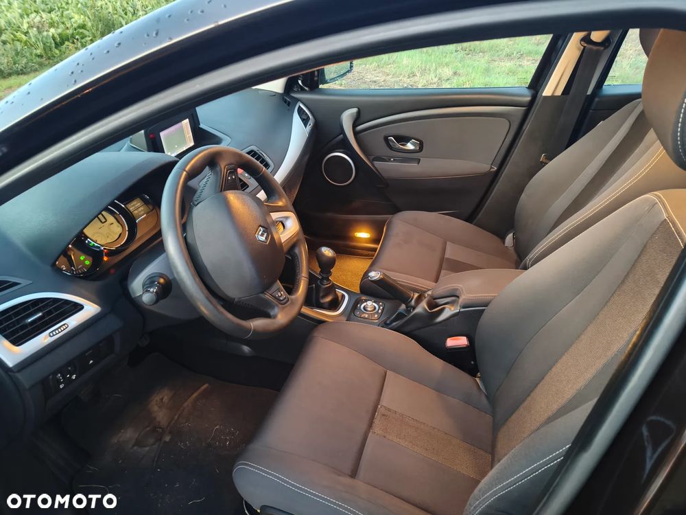 Renault Megane - 30